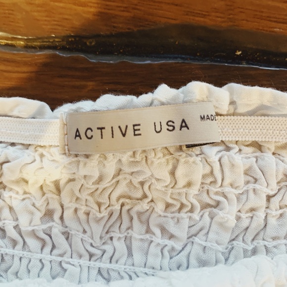 White cropped Active USA tank top with buttons - Picture 3 of 4